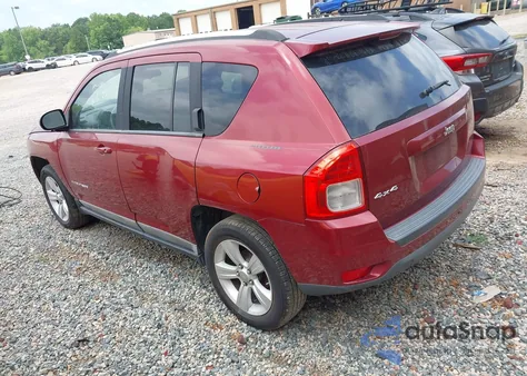 2011 Jeep Compass z USA, uszkodzony, nr VIN 1J4NF1FB9BD134918